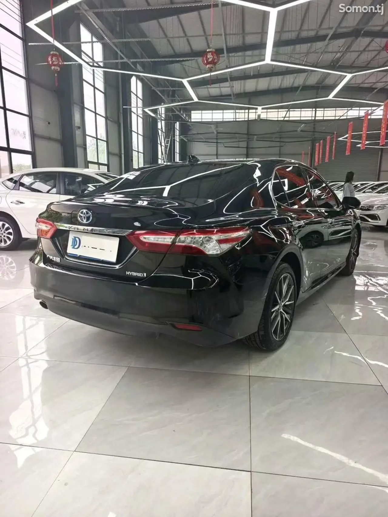 Toyota Camry 2023 · 2.5 AT