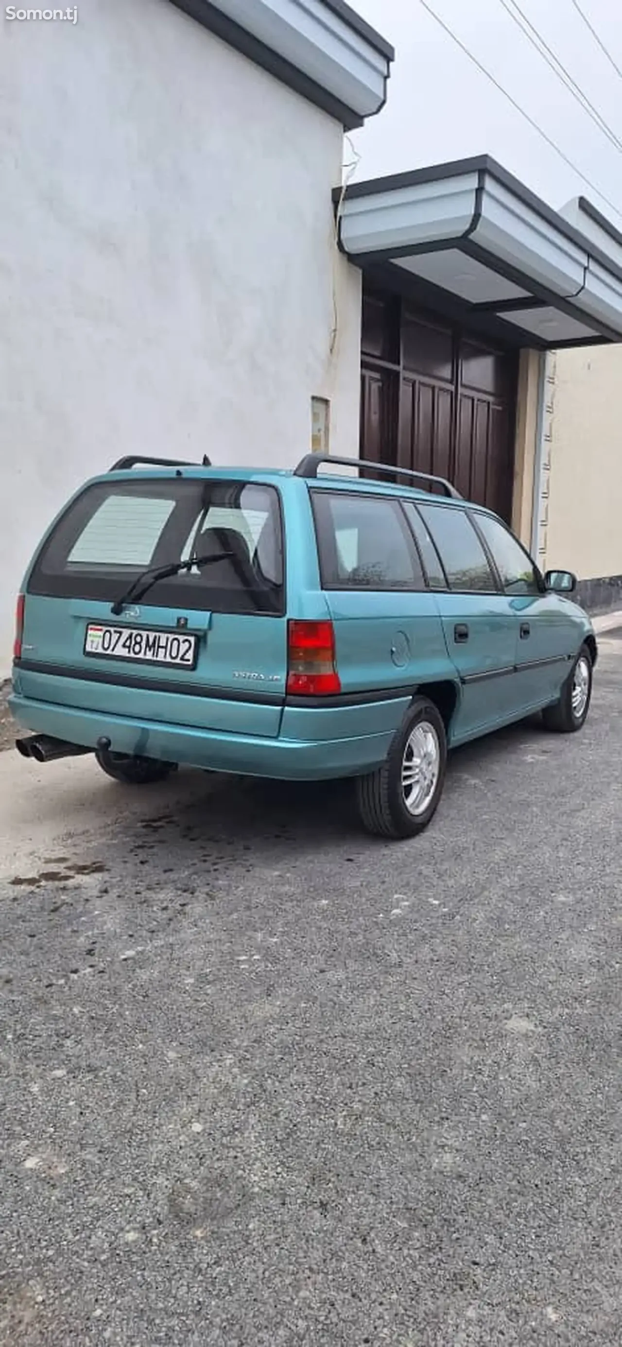 Opel Astra F 1996 · 1.6 MT