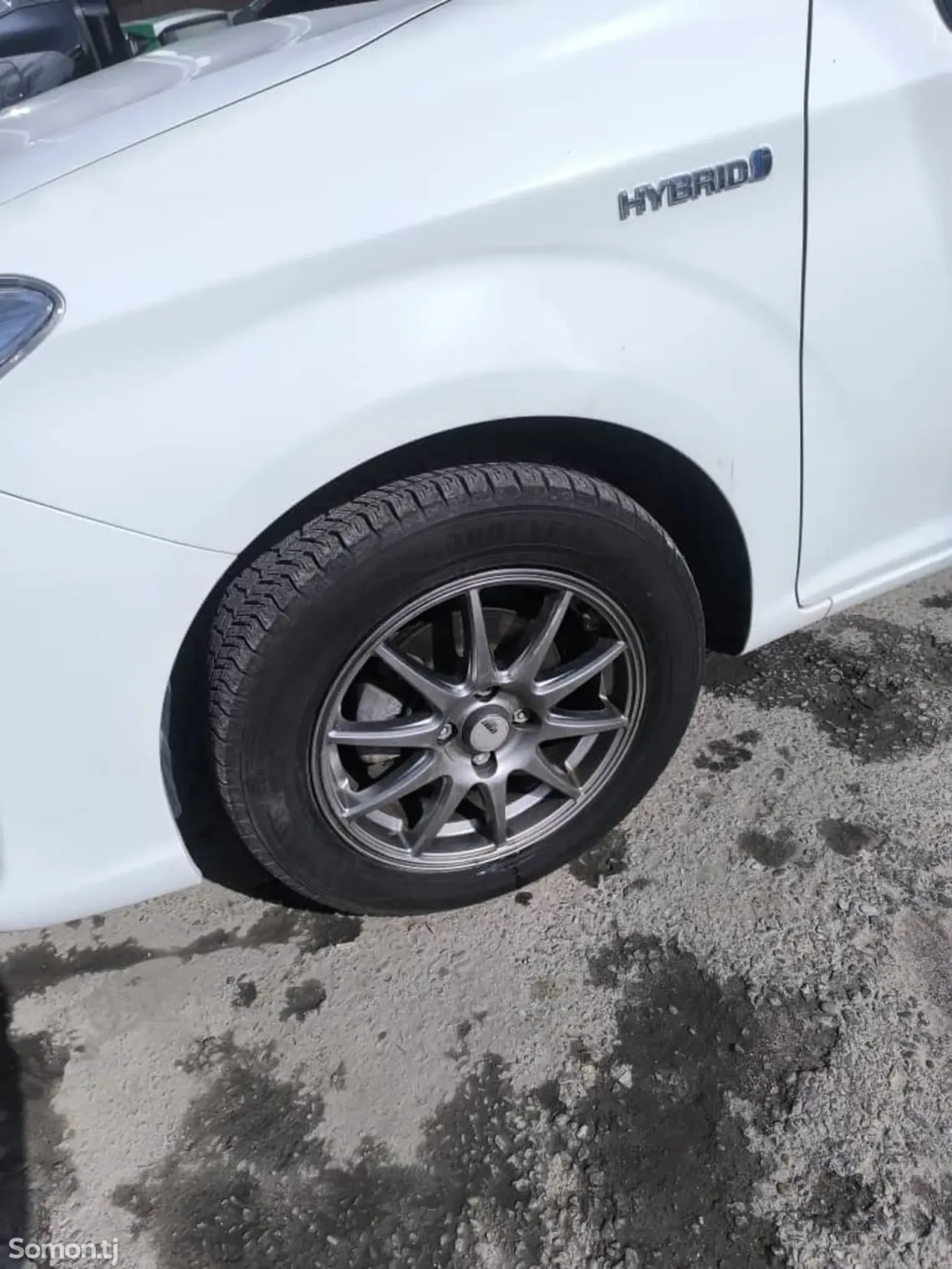 Toyota Fielder 2015 · 1.5 AT
