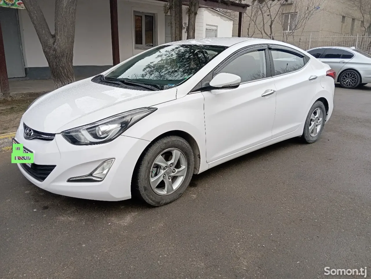 Hyundai Avante 2014 · 1.6 AT