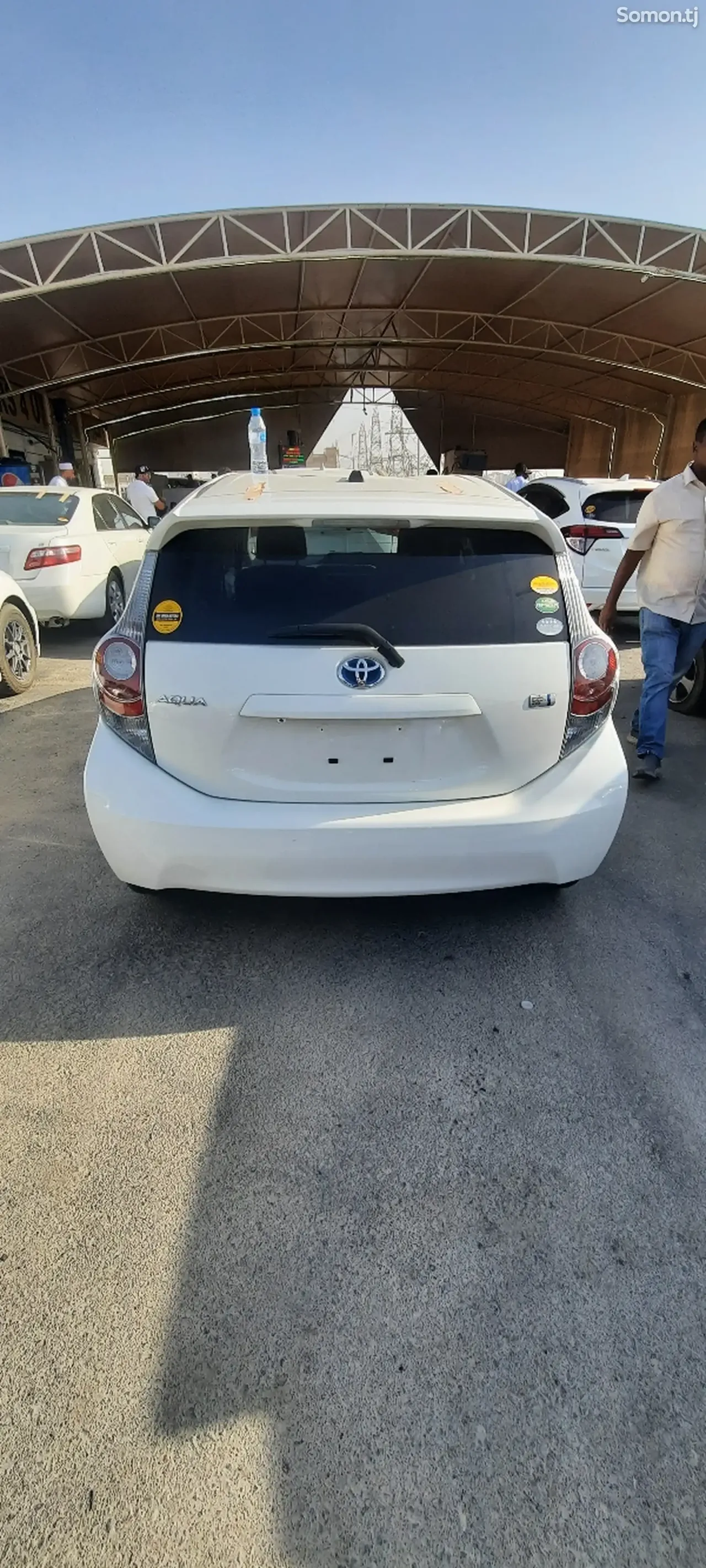 Toyota Aqua 2014 · 1.5 AT