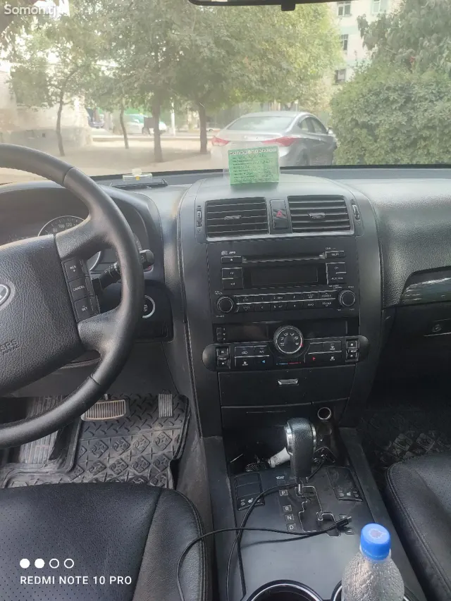 Kia Mohave 2012 · AT