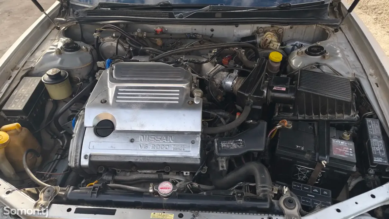 Nissan Maxima 1997 · 2.0 AT