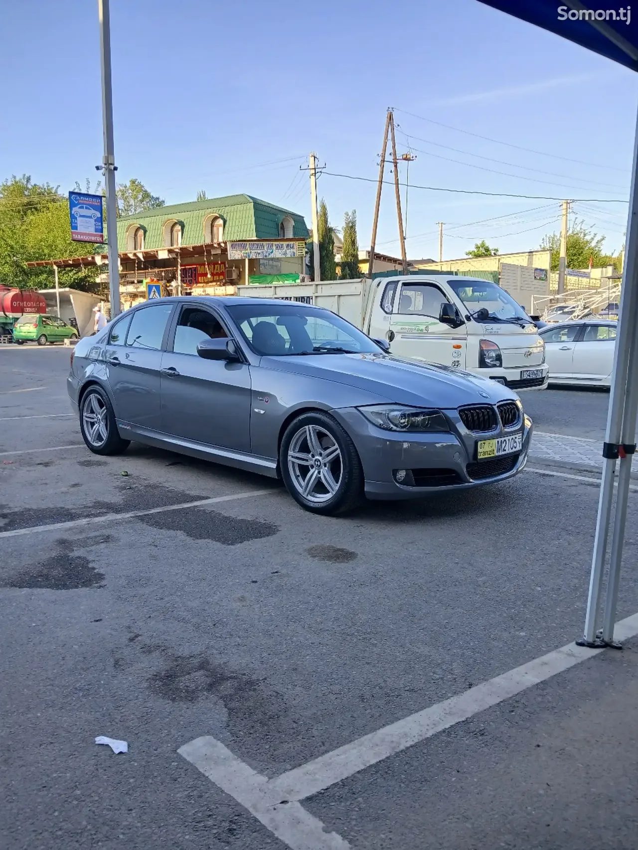 BMW 3 series 2010 · 2.0 AT
