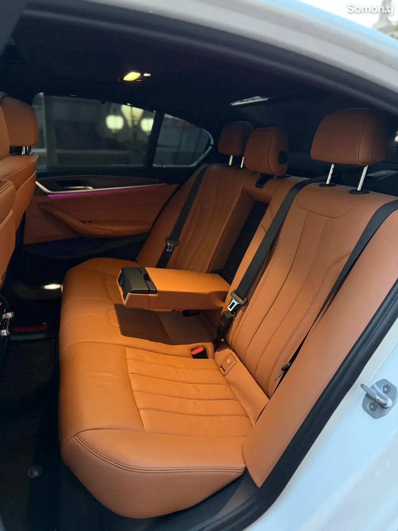 BMW 5 series 2017 · 2.0 AT