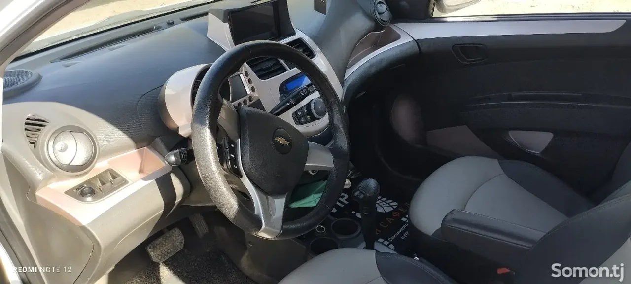 Chevrolet Spark 2012 · 1.3 AT