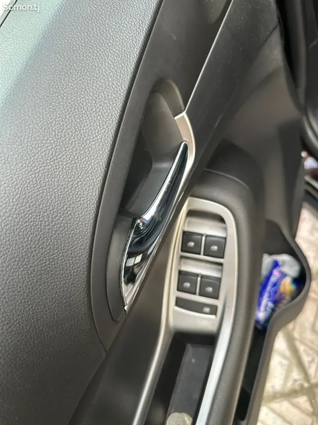 Chevrolet Orlando 2015 · 2.0 AT