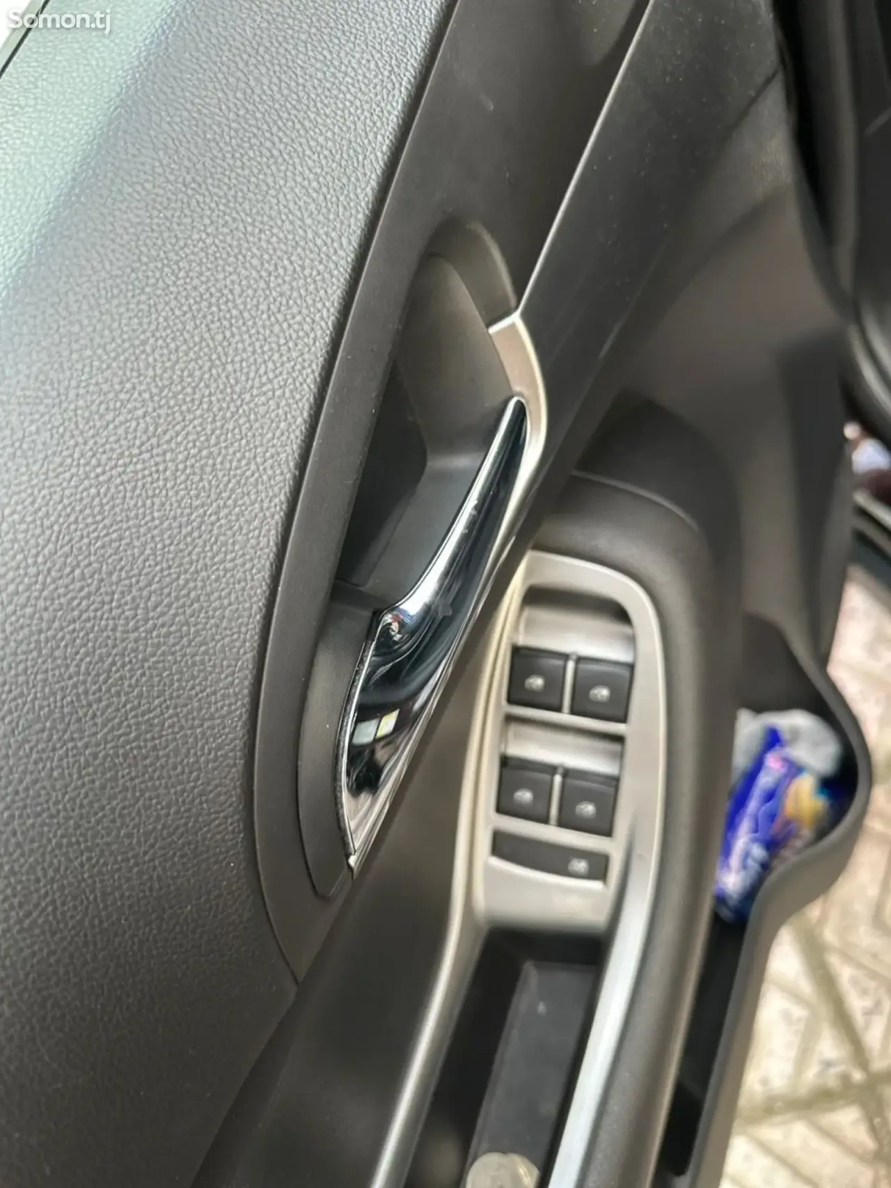 Chevrolet Orlando 2015 · 2.0 AT
