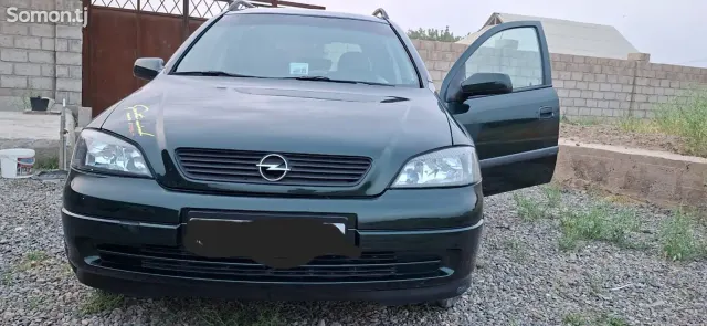 Opel Astra G 2000 · 1.6 MT