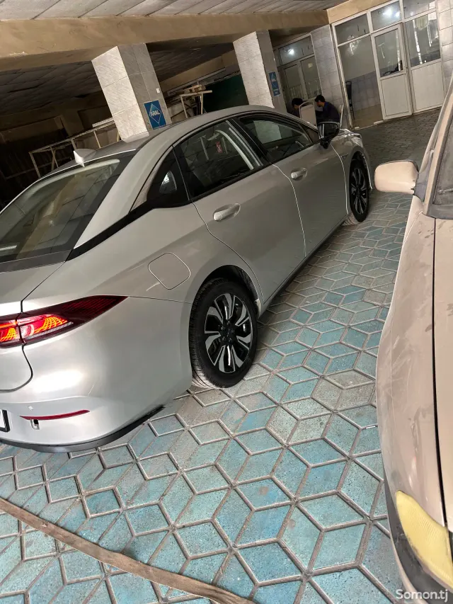GAC Aion S 2021 · AT