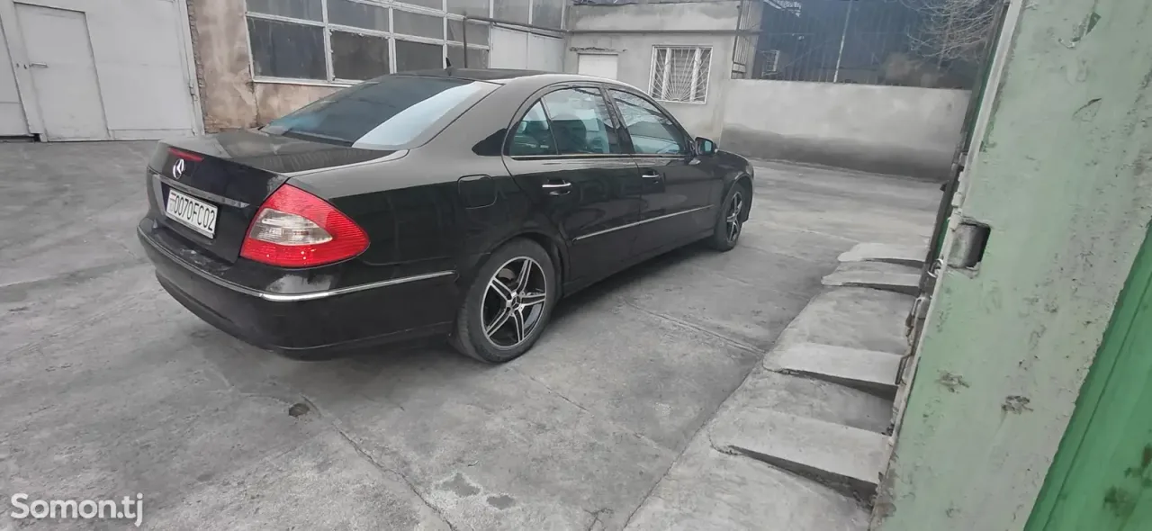 Mercedes-Benz E class 2007 · 2.0 AT
