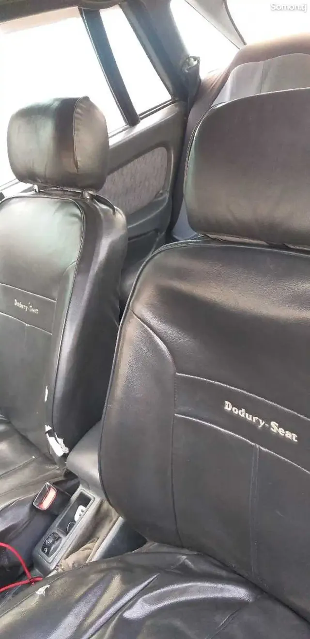 Daewoo Espero 1997 · 1.8 MT
