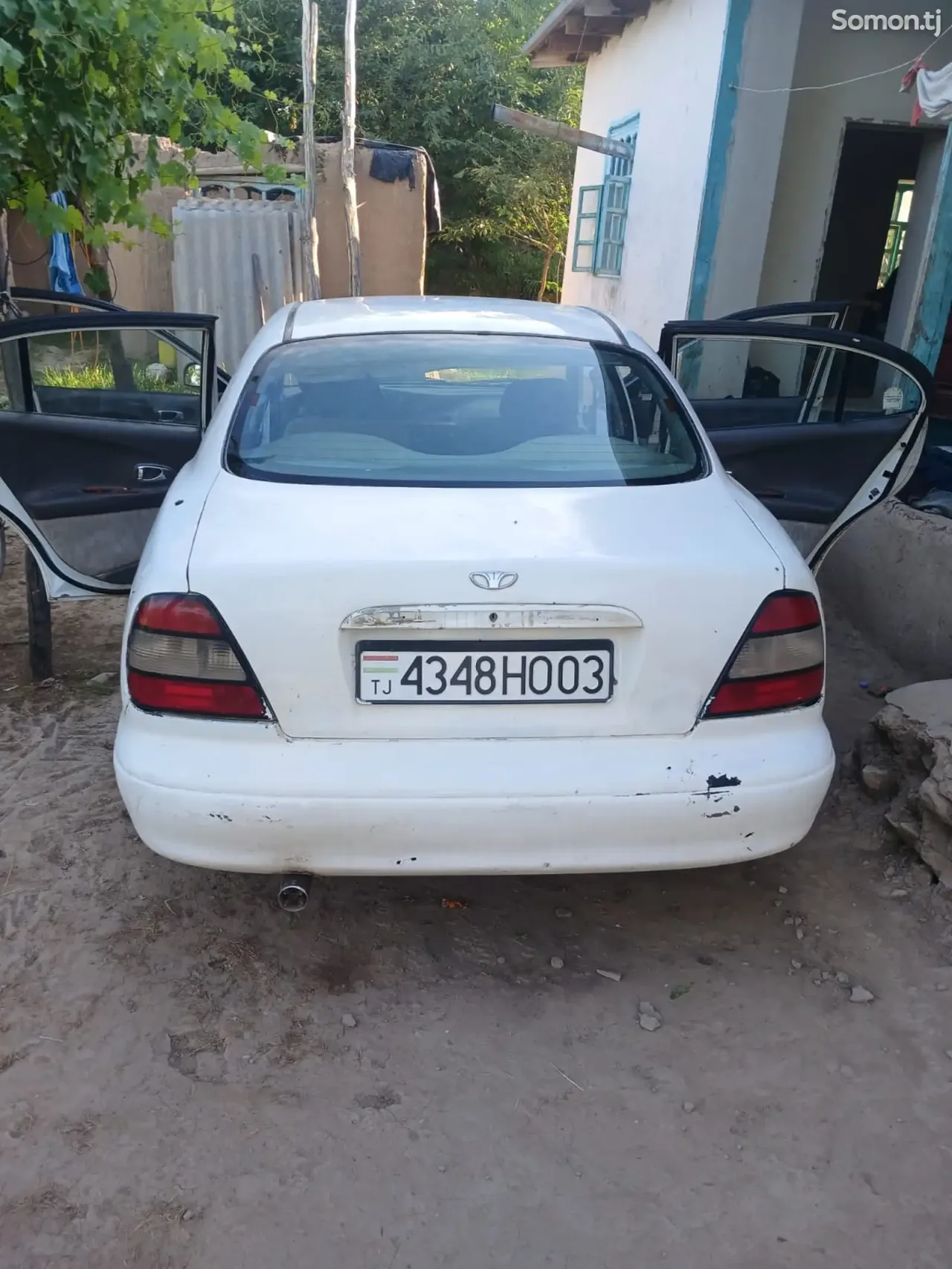 Daewoo Leganza 1997 · 1.8 MT