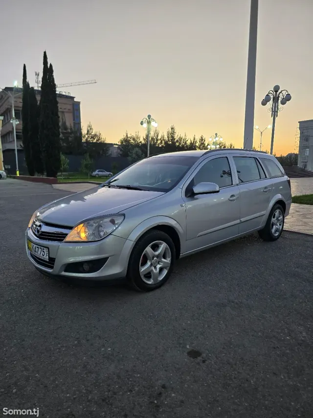 Opel Astra H 2007 · 1.9 MT