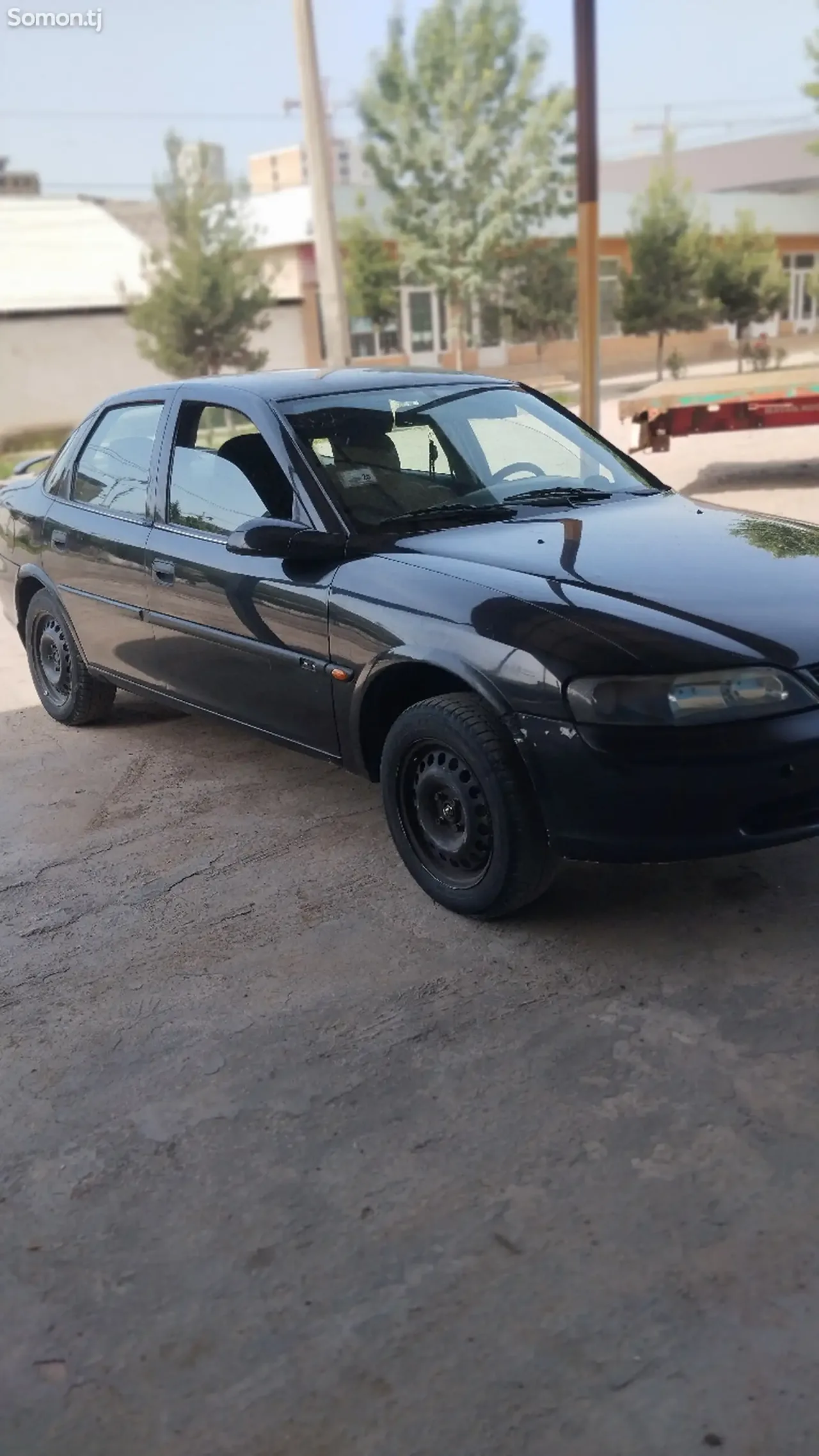 Opel Vectra B 1997 · 1.6 MT