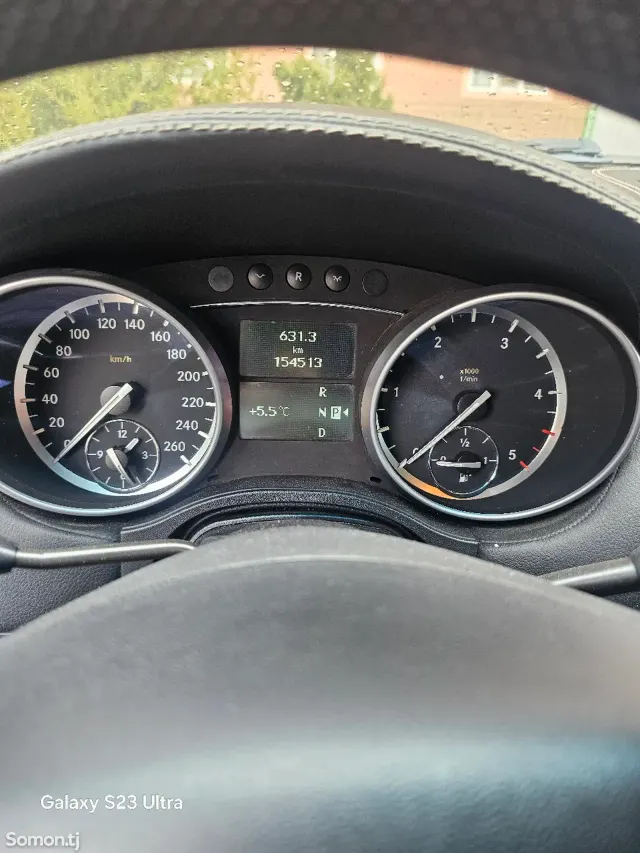 Mercedes-Benz ML class 2011 · 3.5 AT