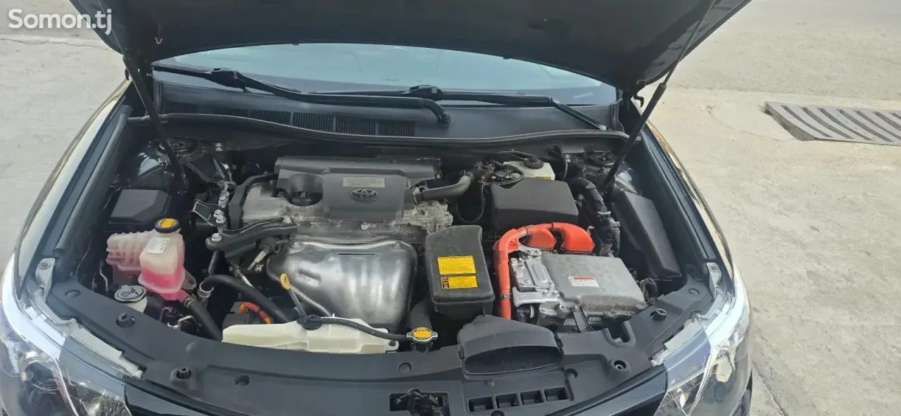 Toyota Camry 2014 · 2.5 AT