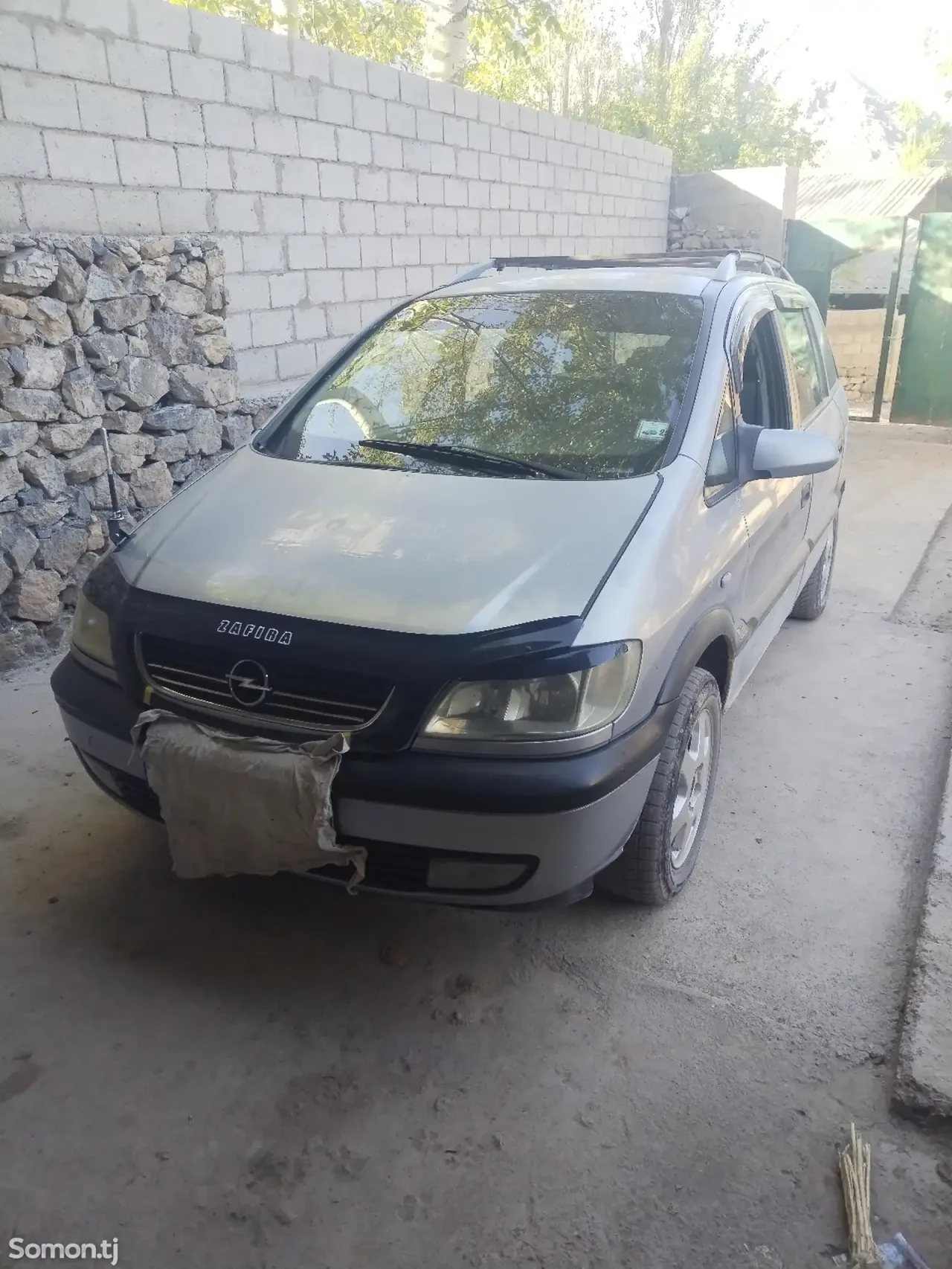 Opel Zafira 2000 · 1.8 MT