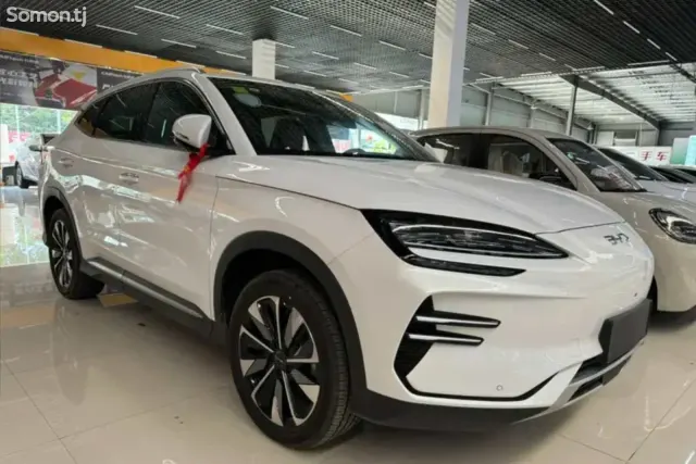 BYD Song Plus 2025 · AT