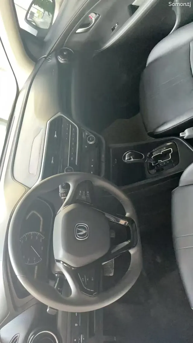 Changan Alsvin 2021 · AT