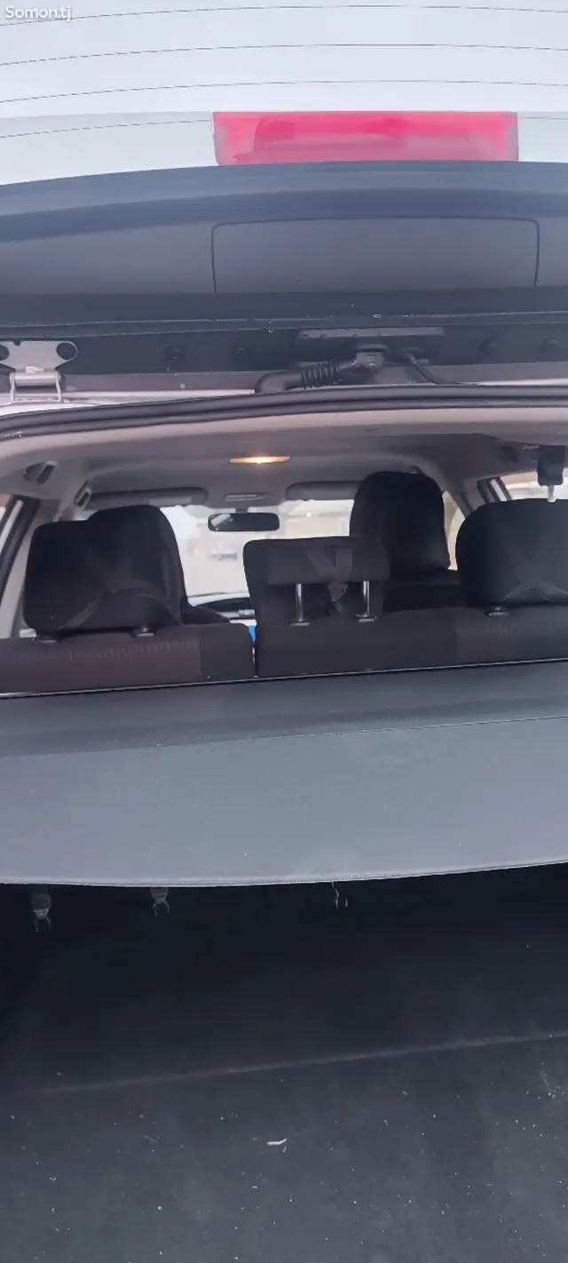 Toyota Corolla 2015 · 1.5 AT