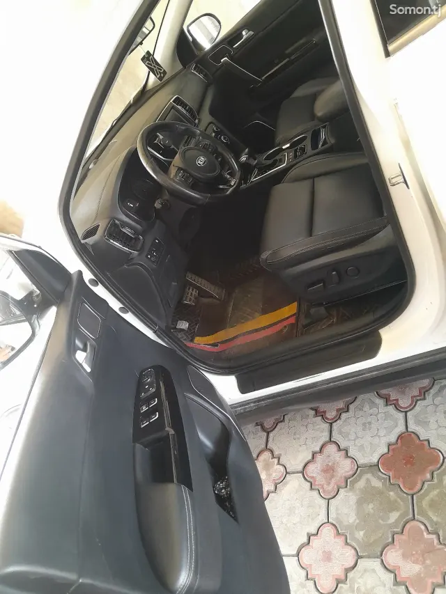Kia Sportage Grand 2016 · 2.0 AT