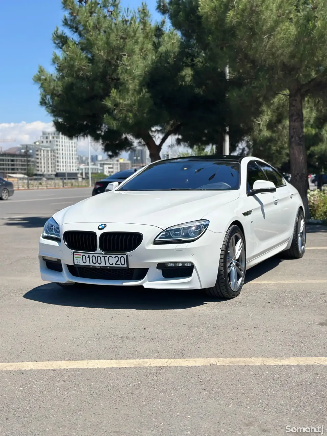 BMW 6 series 2015 · 4.0 AT