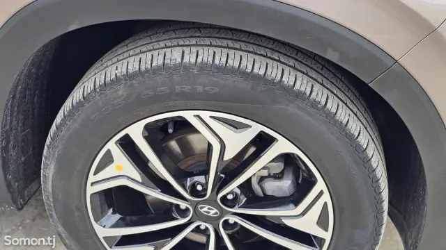 Hyundai Santa Fe 2018 · 2.0 AT