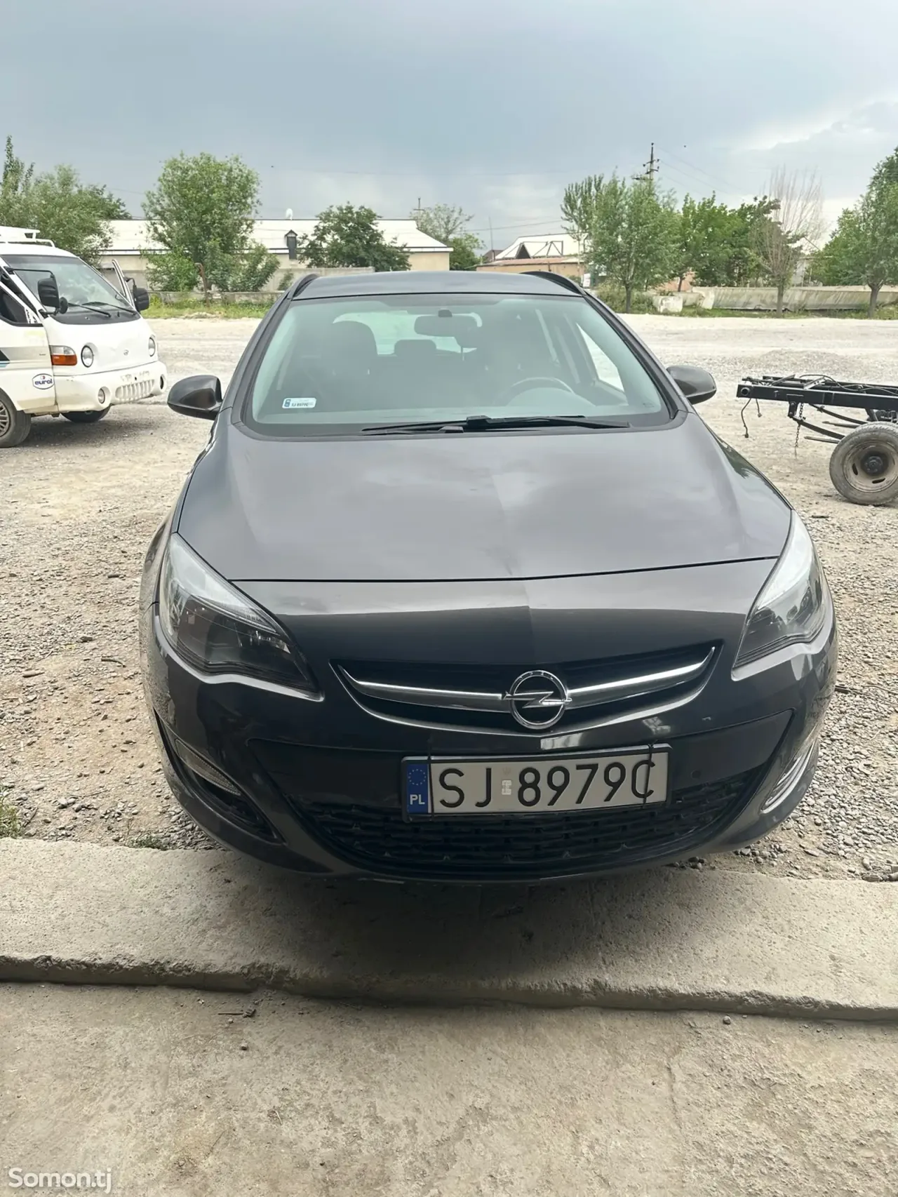 Opel Astra J 2014 · 1.4 MT