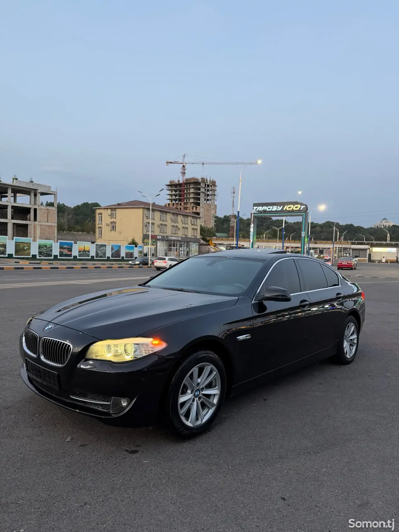 BMW 5 series 2013 · 2.0 AT