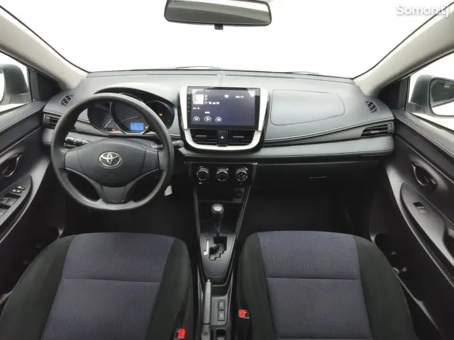 Toyota Yaris 2017 · 1.5 AT