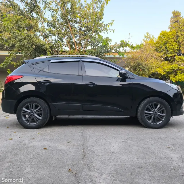 Hyundai Tucson 2014 · 2.0 AT