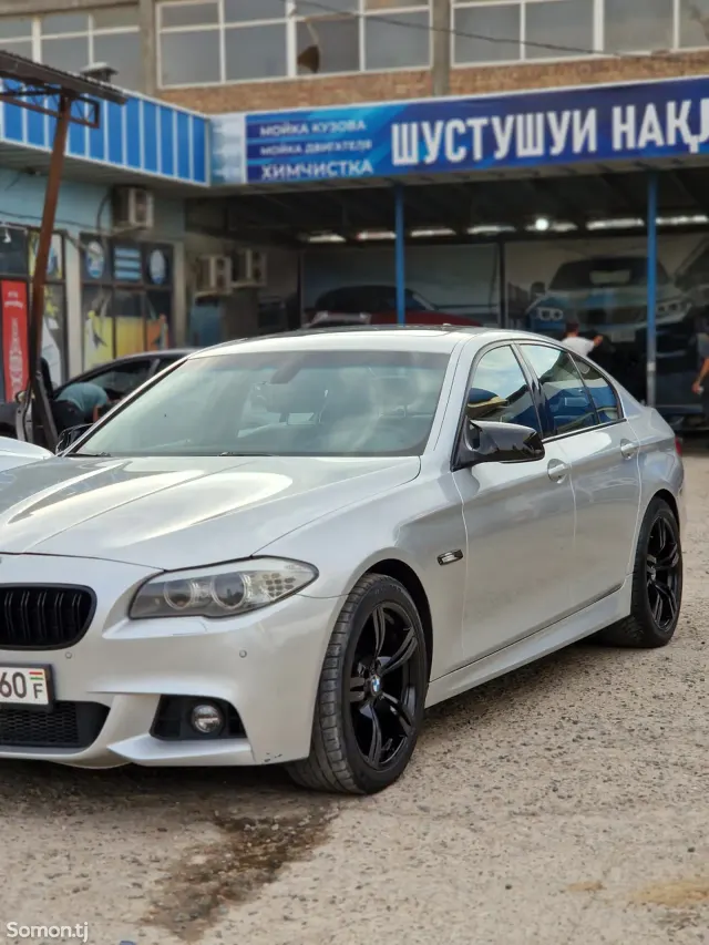 BMW 5 series 2011 · 2.0 AT