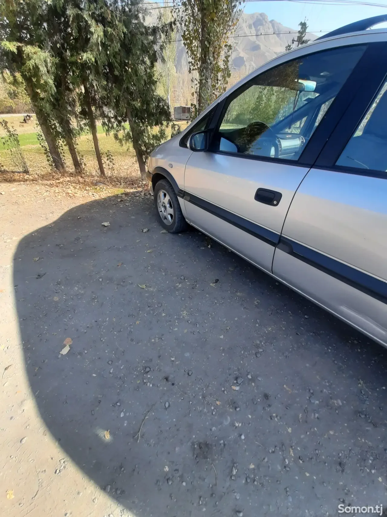 Opel Zafira 2001 · 1.8 MT