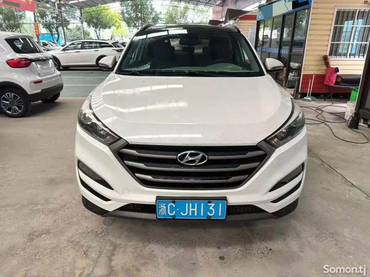 Hyundai Tucson 2015 · 1.6 AT