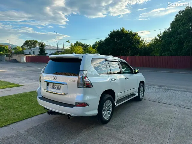 Lexus GX series 2015 · 4.6 AT