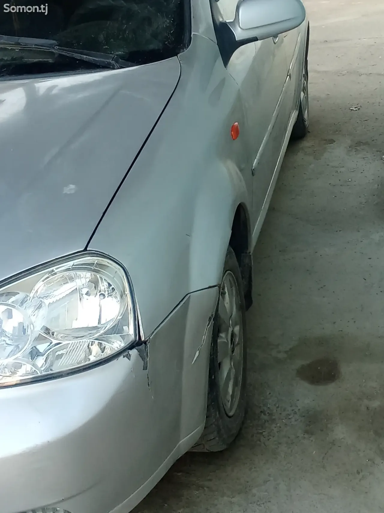 Chevrolet Lacetti 2004 · 1.6 MT