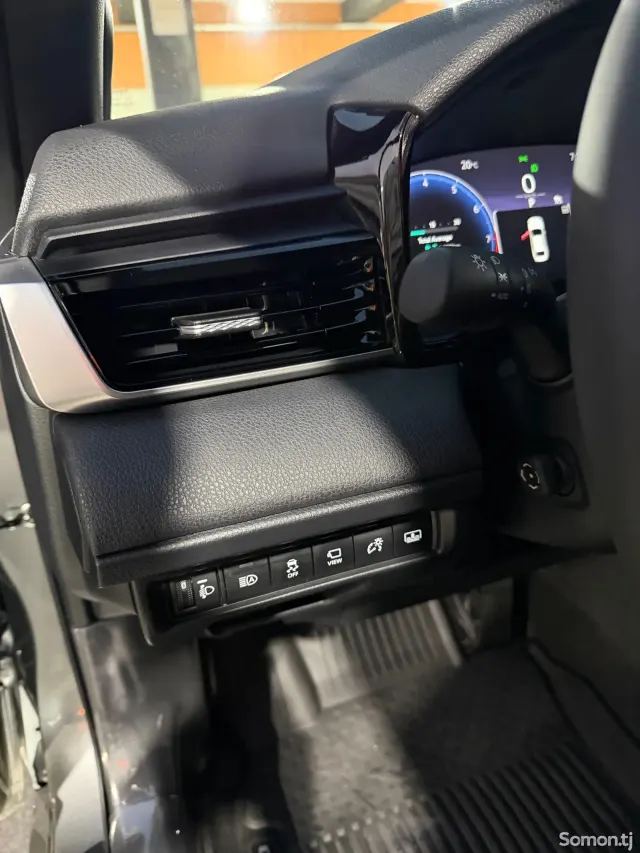 Toyota Camry 2025 · 2.5 AT