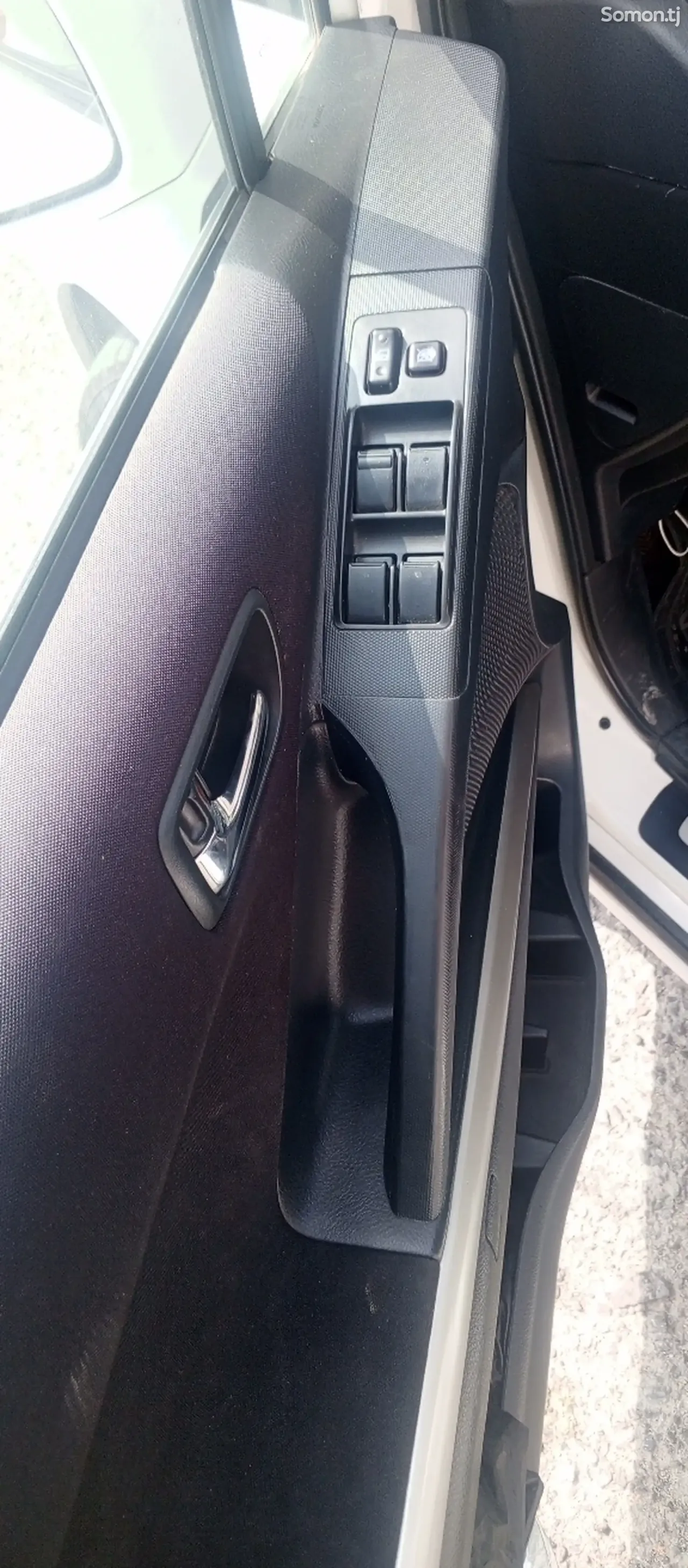 Toyota Verso 2008 · 2.2 MT
