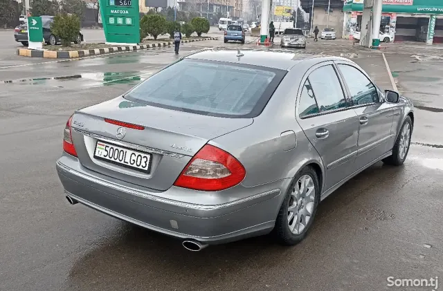 Mercedes-Benz E class 2008 · 3.5 AT
