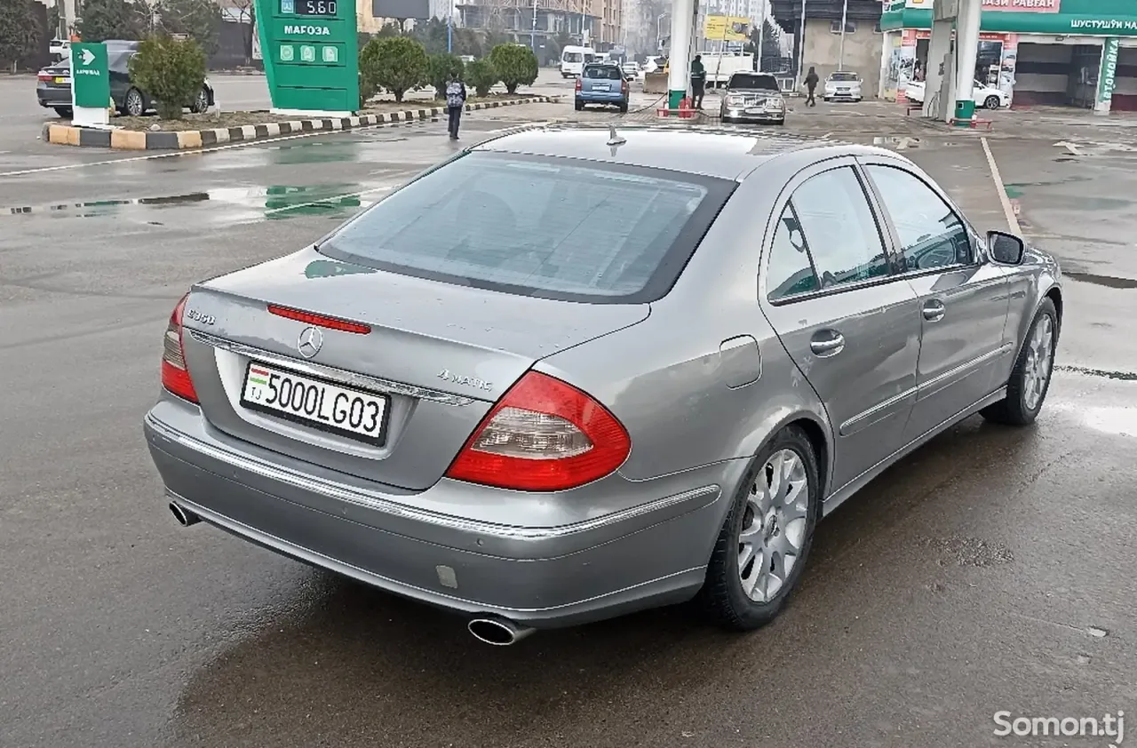 Mercedes-Benz E class 2008 · 3.5 AT