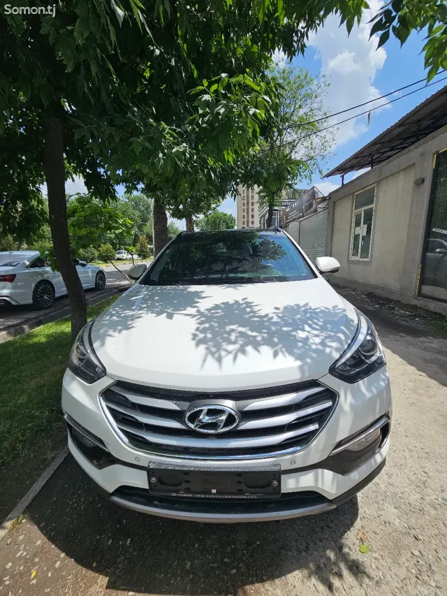 Hyundai Santa Fe 2015 · 2.0 AT