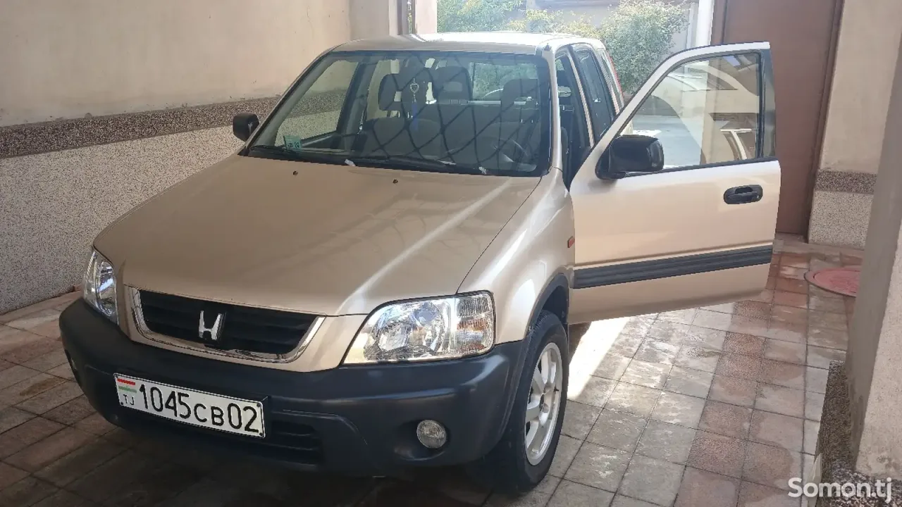 Honda CR-V 1999 · 2.0 MT