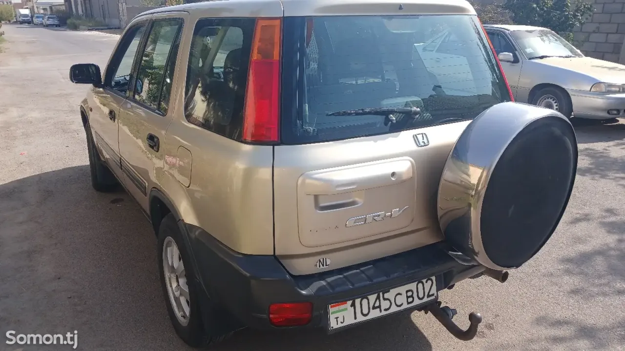 Honda CR-V 1999 · 2.0 MT
