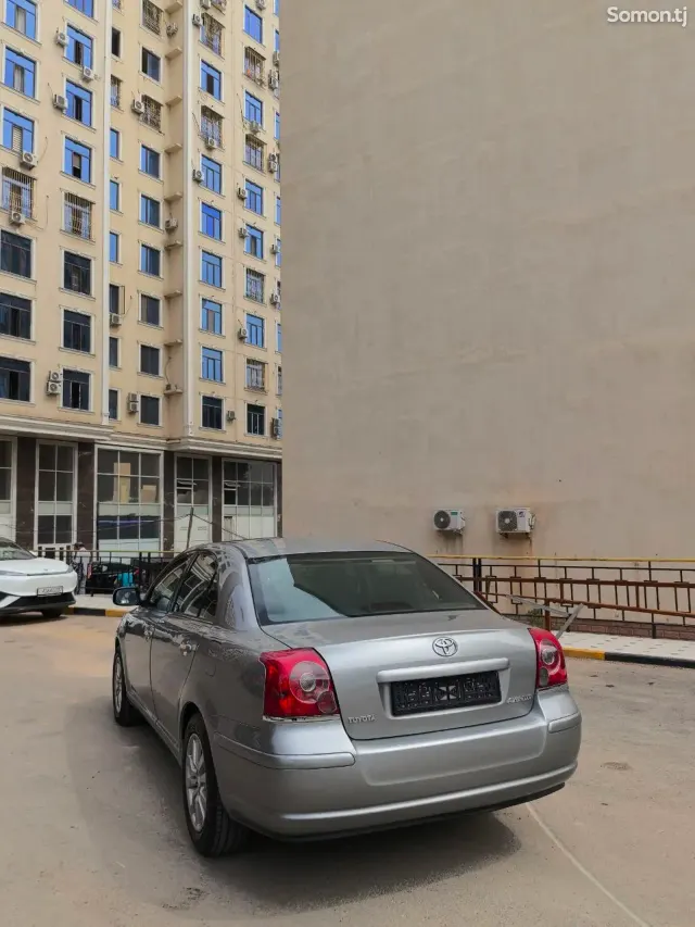 Toyota Avensis 2008 · 2.0 AT