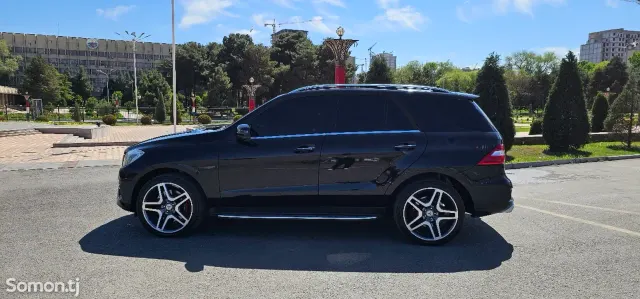 Mercedes-Benz ML class 2014 · 3.5 AT