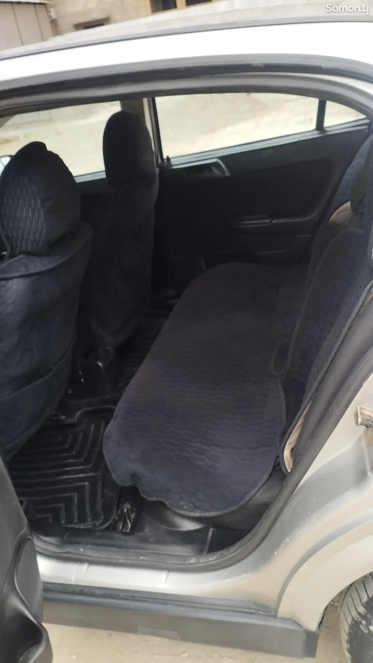 Opel Astra G 1998 · 1.6 MT