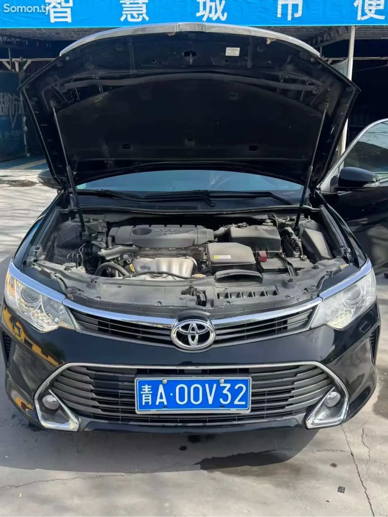 Toyota Camry 2016 · 2.5 AT