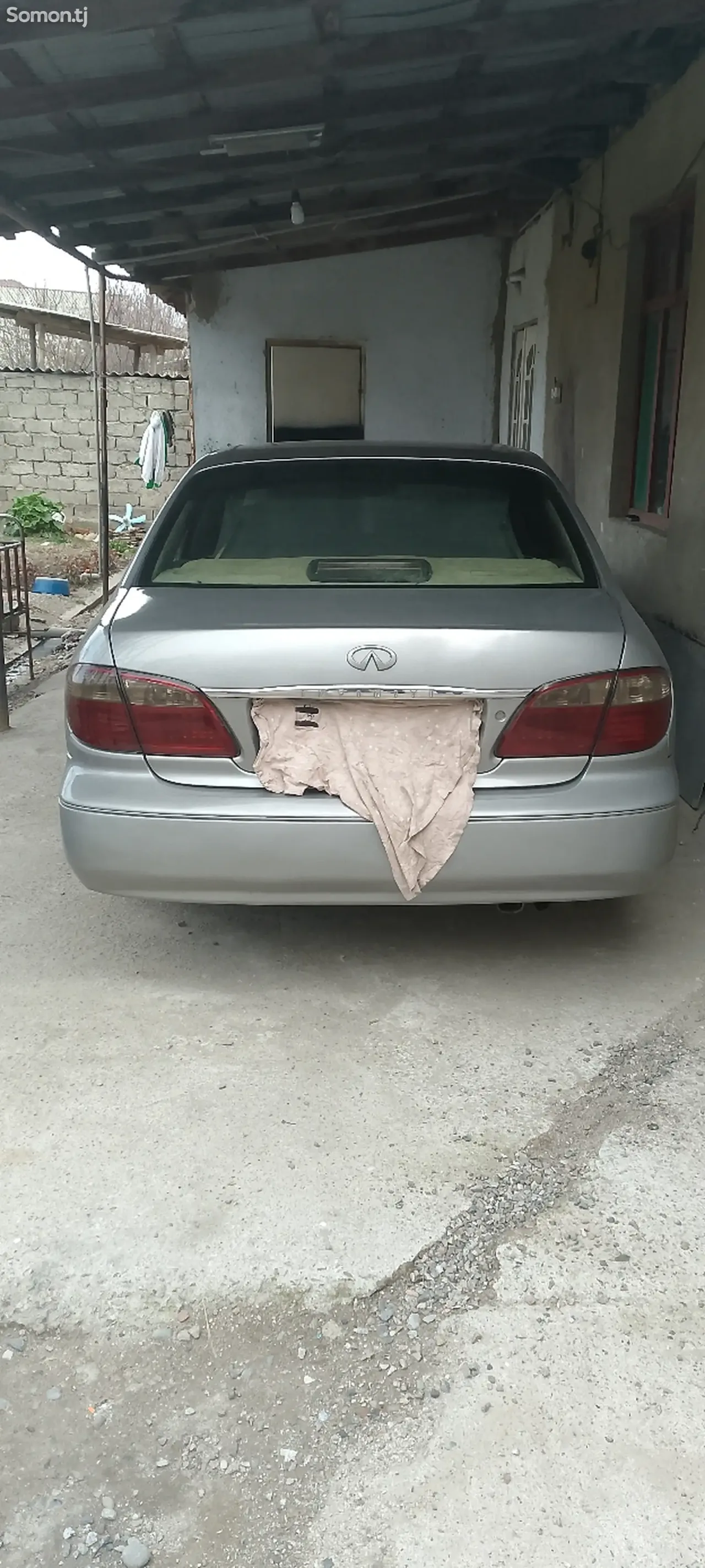 Infiniti I series 2005 · AT