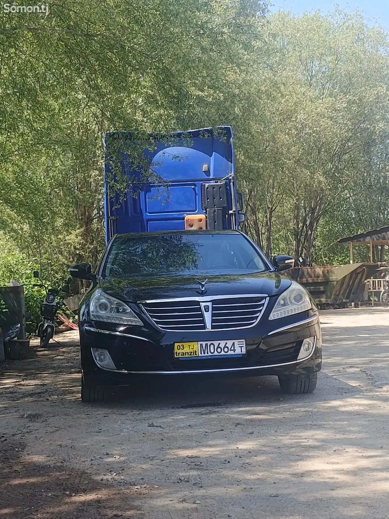 Hyundai Equus 2012 · 3.8 AT
